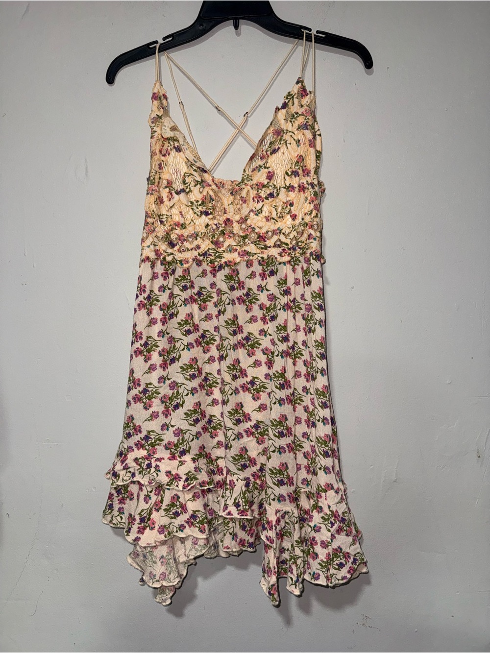 Free People One Floral Sleeveless Summer Dress in Cream and Pink